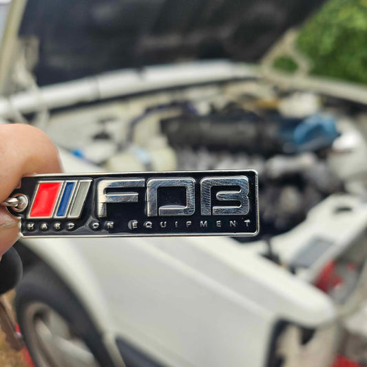 PORTE-CLÉS HOE METAL BLACK EDITION